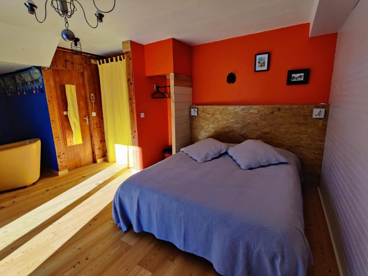 Chalet Ailleurs Appartement A Molines En Queyras المظهر الخارجي الصورة