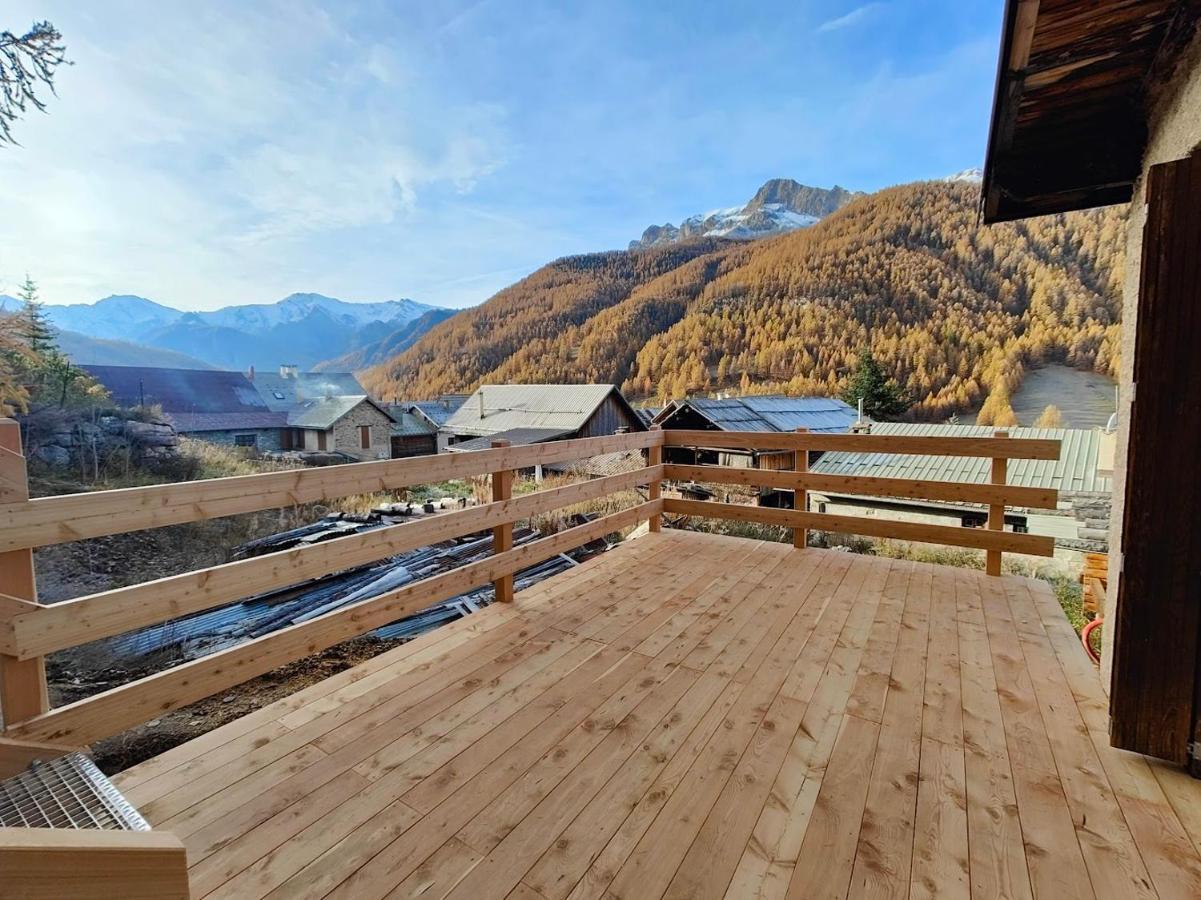 Chalet Ailleurs Appartement A Molines En Queyras المظهر الخارجي الصورة