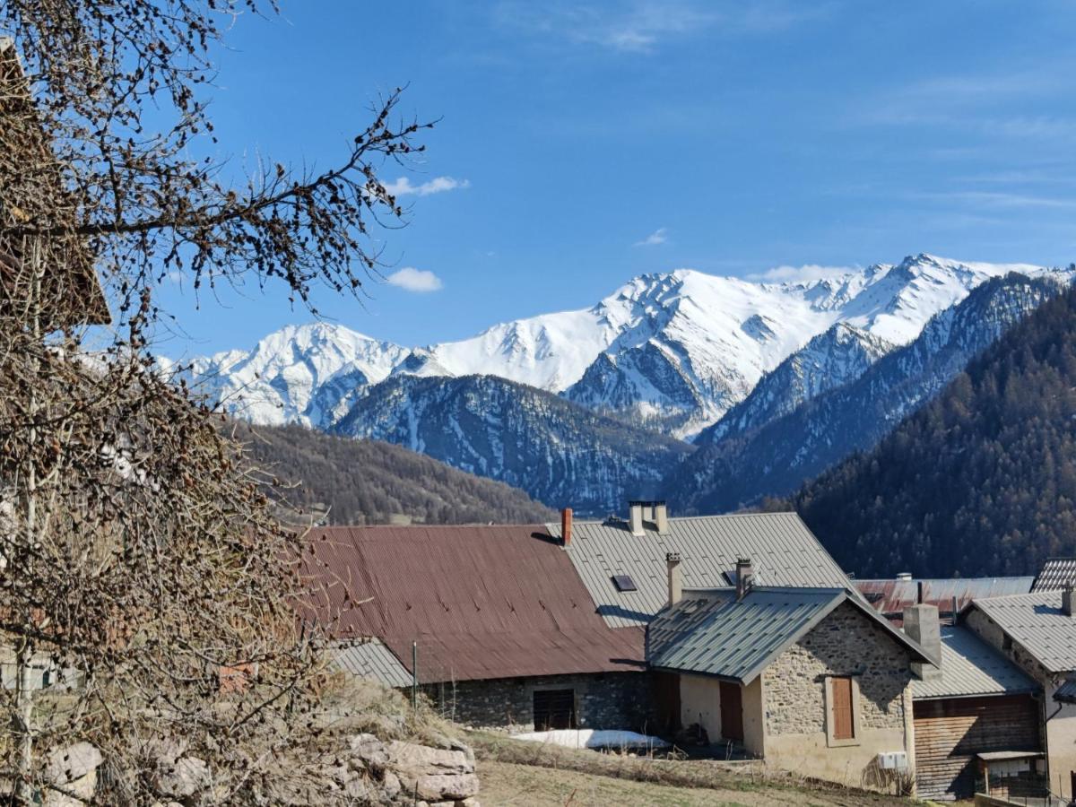 Chalet Ailleurs Appartement A Molines En Queyras المظهر الخارجي الصورة